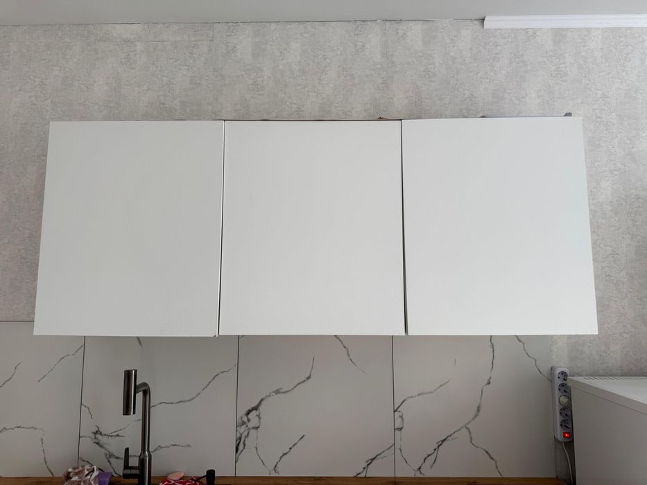 Кухонные настенные шкафы