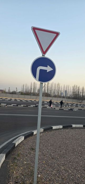 Instruktor • Автоинструктор по вождению • Урушмасдан чиройли ўргатамиз