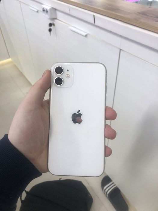 Айфон 11 на 64гб