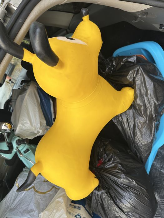 Куче играчка за скачане