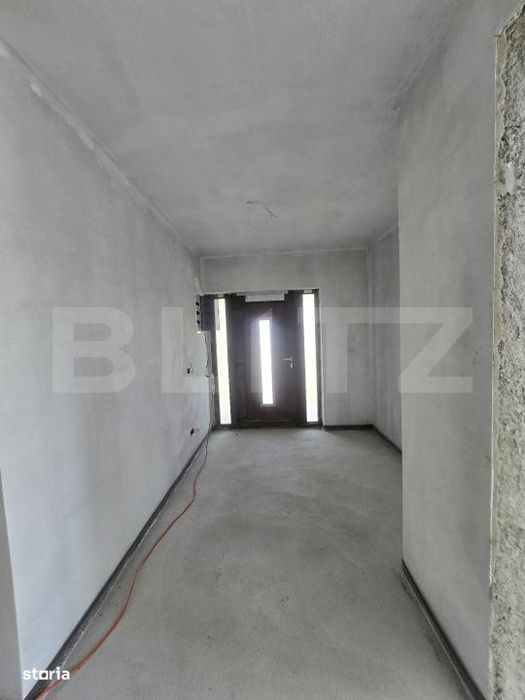 Casa solida P+M, 180 mp utili, 2 fronturi stradale – ideala pentru f