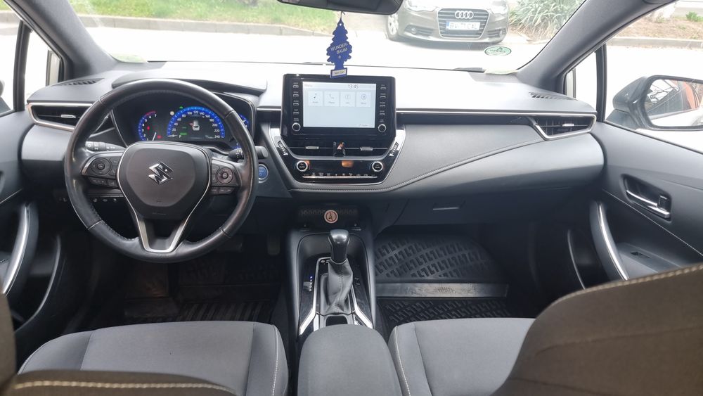 De închiriat bolt,uber swace(Corrola)