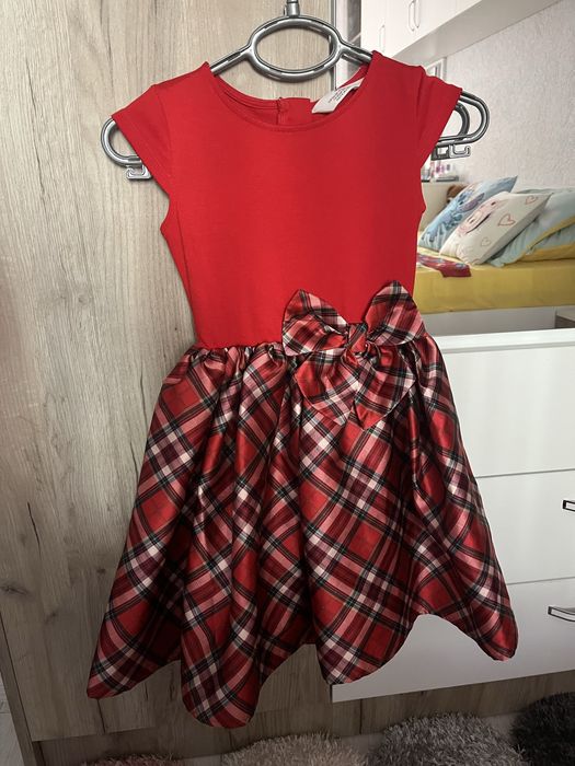 Коледни роклички