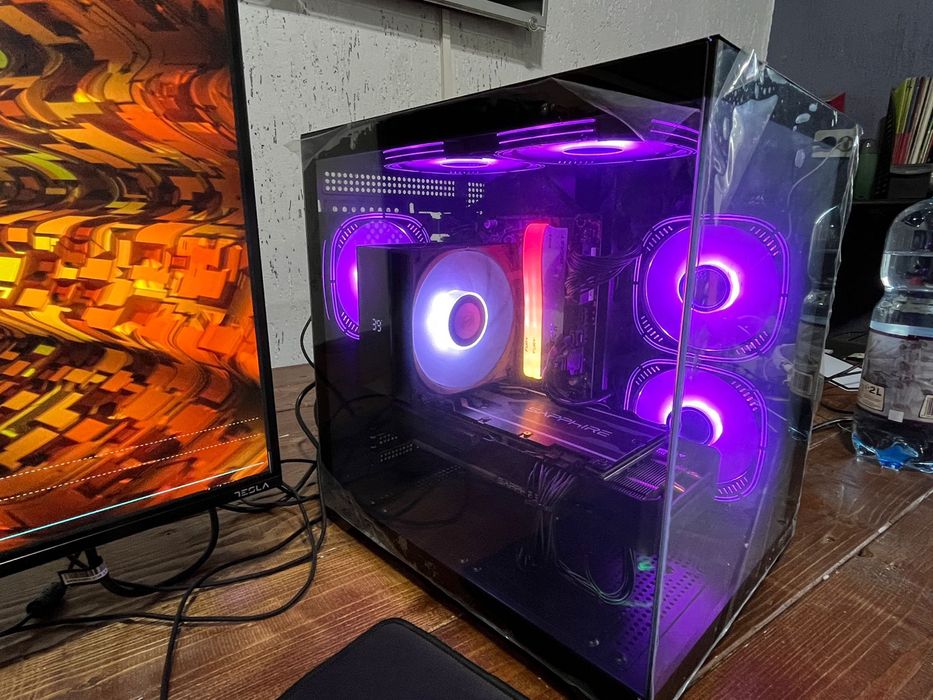 Unitate pc Gaming 1080p i7 gen 9 32gb ram ssd Nvme 512 gb hdd 3 tb video AMD 8gb