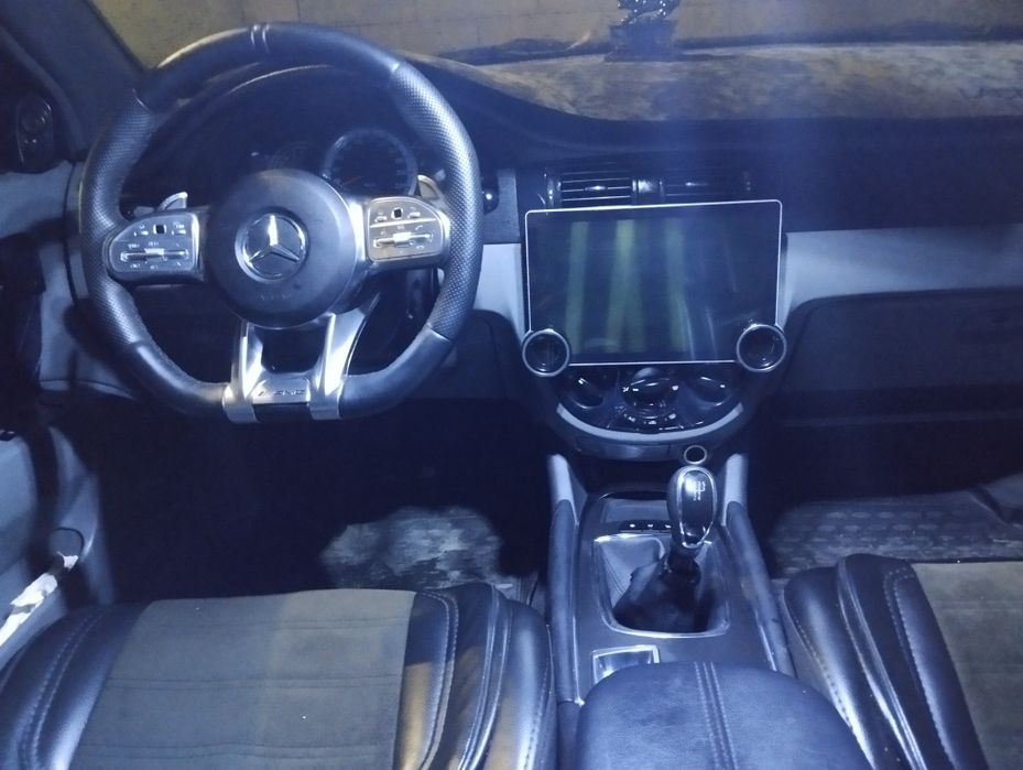 Lasetti 1,8 idalniy srochni sotiladi