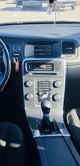 Volvo V60  - D3 - 2.0diesel - euro5