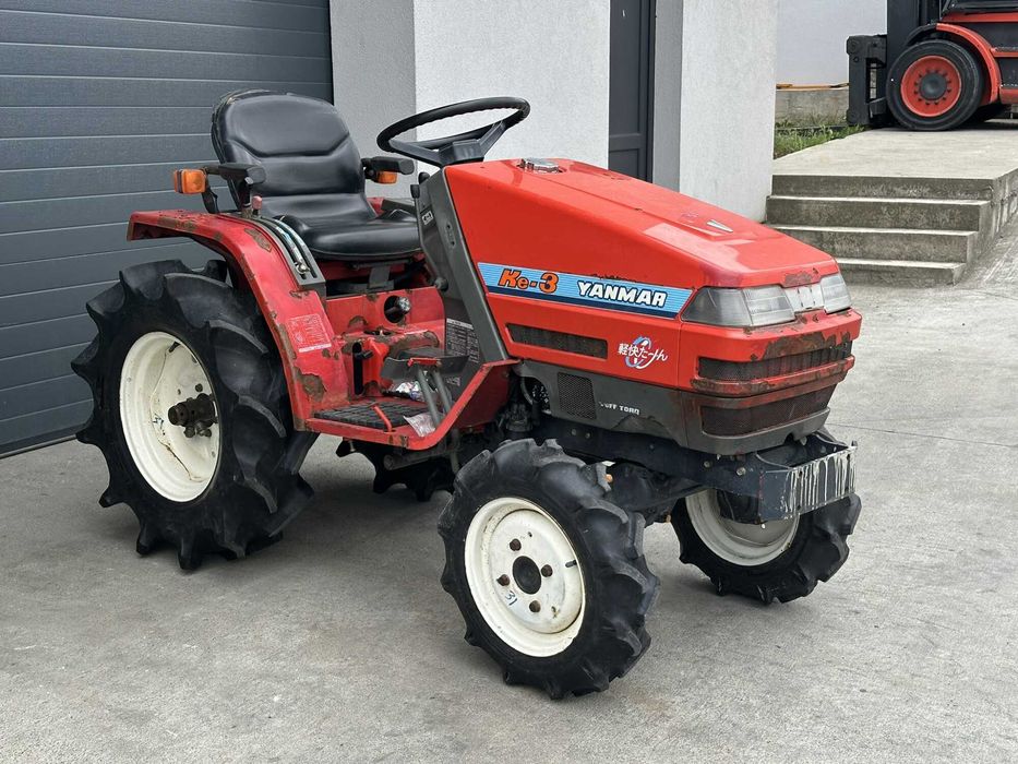 Tractor Japonez de 13.5CP Yanmar KE-3, 4X4 cu freza de sol