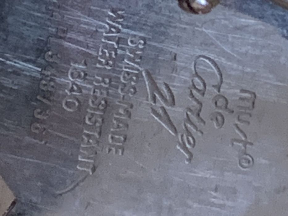 Часовник Cartier