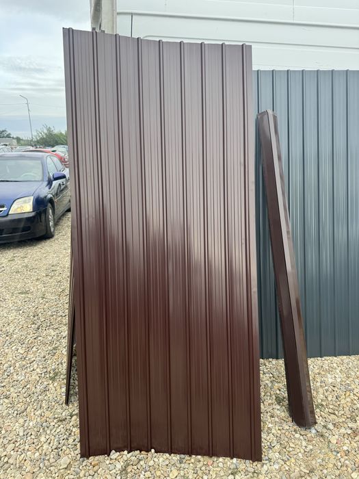 Tabla cutata colorata pentru gard si acoperis