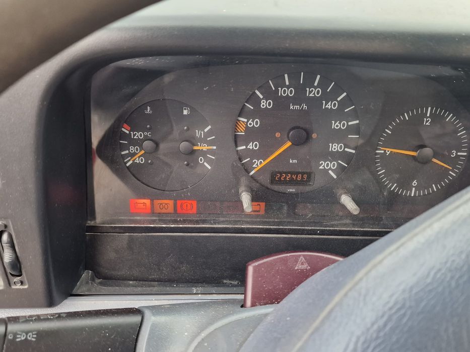 VÂND CAMIONETĂ!!!    Stare perfecta