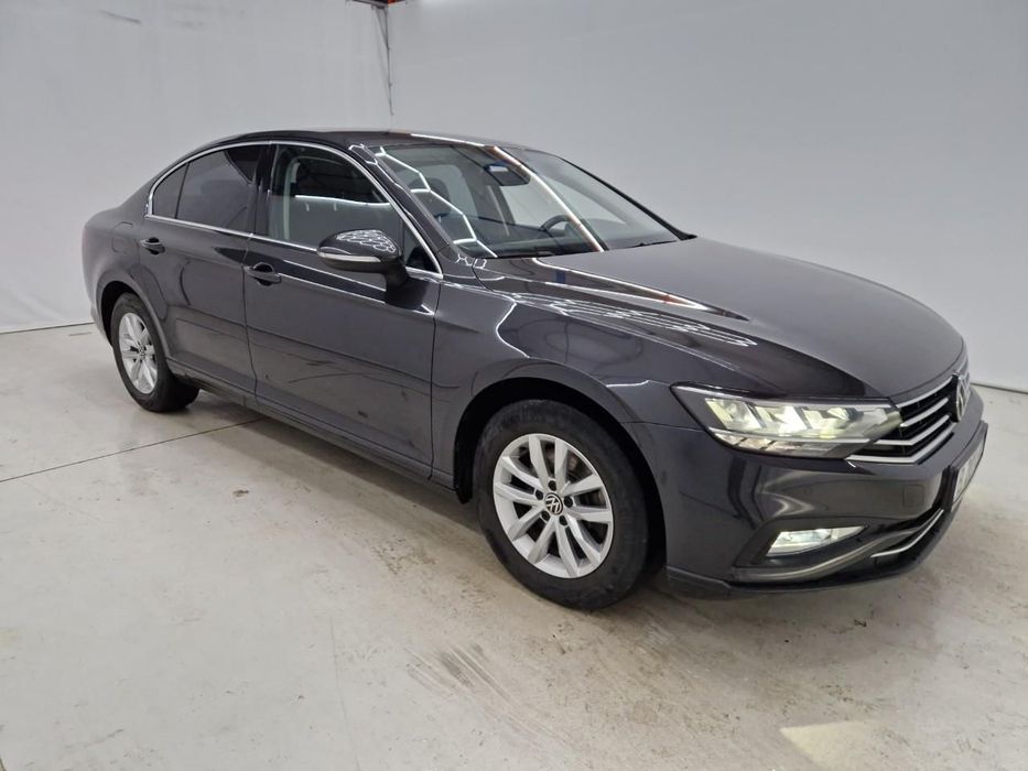 Volkswagen Passat VOLKSWAGEN Passat Comfortline 2.0 TDI DSG 150 CP