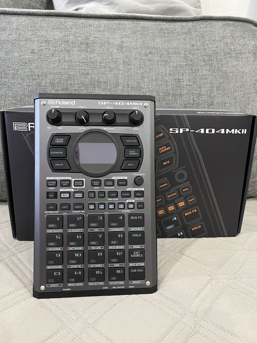 Продам сэмплер Roland SP-404MK2