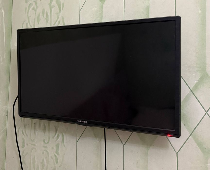 Телевизор sumsung led 32 e58s