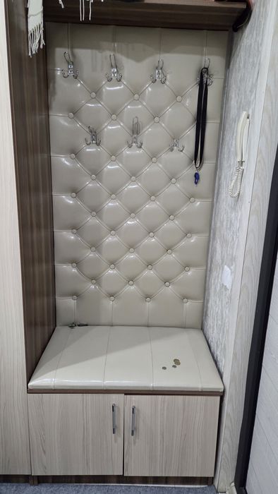 Шкаф в прихожую высота 2.3