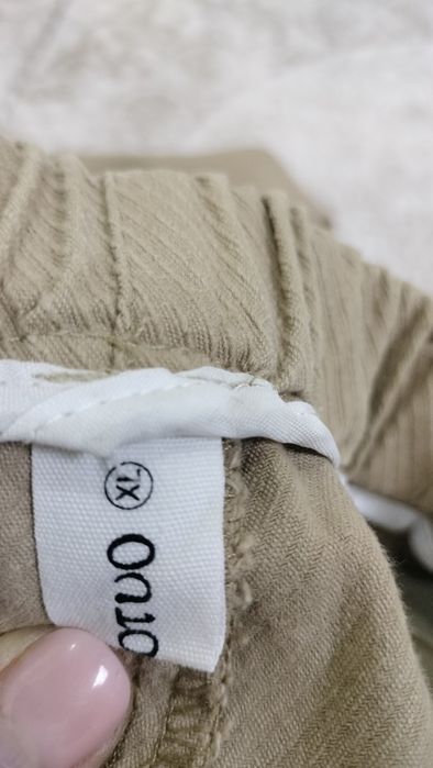 Брюки женские 48 размер. Посадка хорошая.