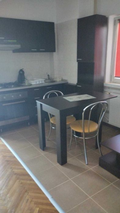 Garsonieră de închiriat – disponibilă imediat