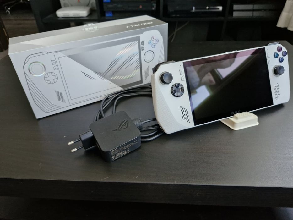 Asus Rog Ally z1 Extreme