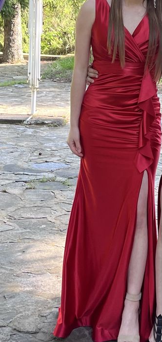 Рокля - официална