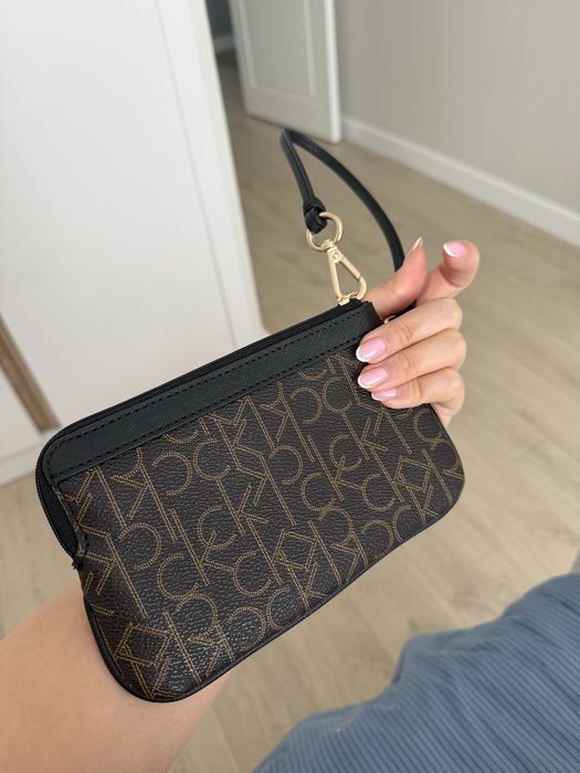 Calvin klein клатч