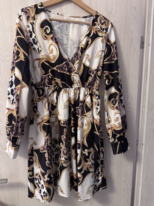 Rochie eleganta cu maneca lunga marimea S