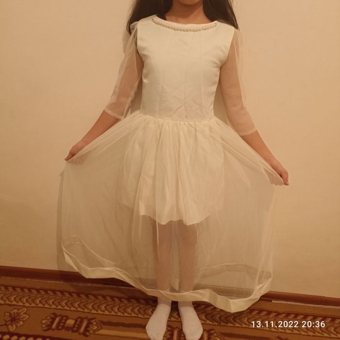 Продам новогодние платья