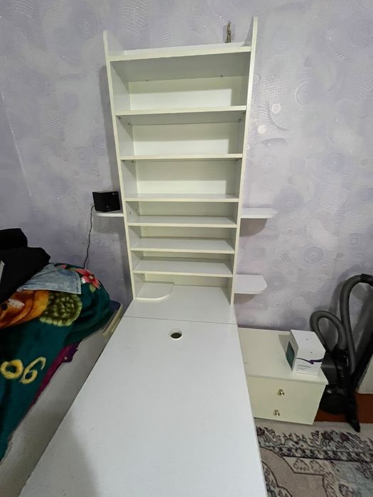 Стол для маникюра