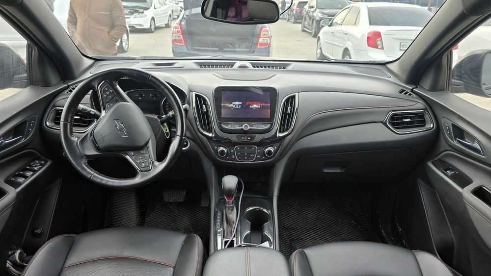 Equinox 2022 probeg 67.000 kraska toza 472mln full dan