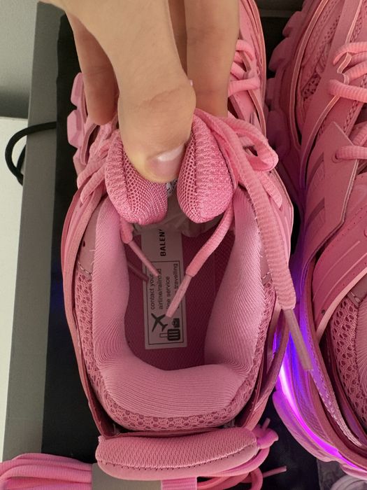 Balenciaga Track Roz Led  Marimile 37 38 39 40 42 43 44 Pe Stoc