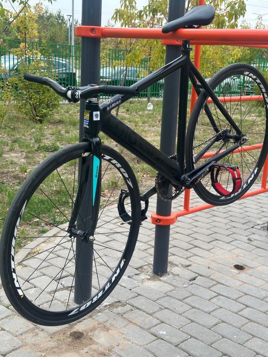 Продаю фикс COLOSSI Low pro Вело Алматы на Olx