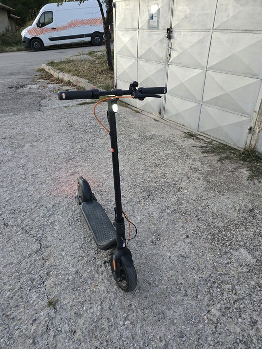 Електрическа тротинетка ninebot f2 plus