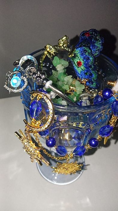Mistery Jewelry Jar