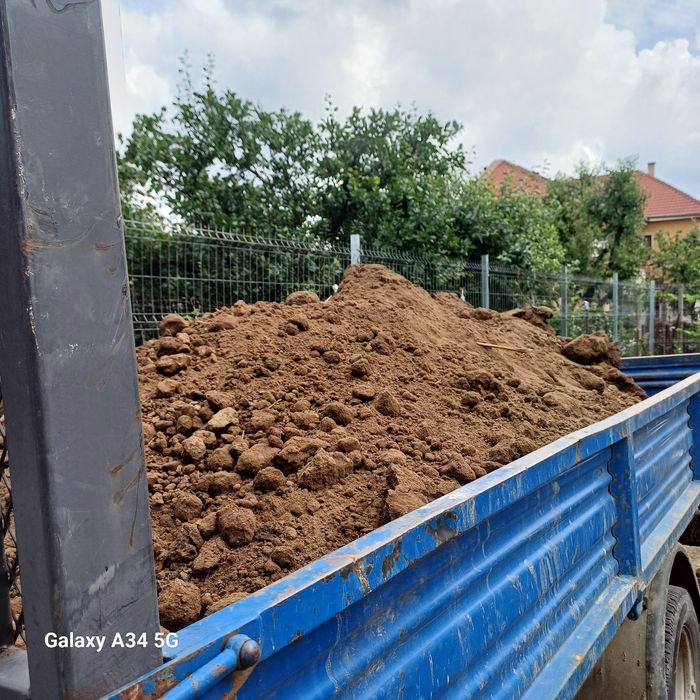 Transport nisip, pietriș, pământ de Criș,  ridic  moloz