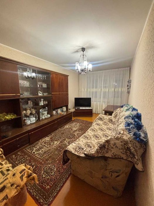 4-комнатная квартира, 75.8 м²,