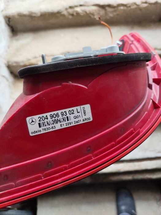 Mercedes W204 комби 2007-2008г. заден ляв стоп