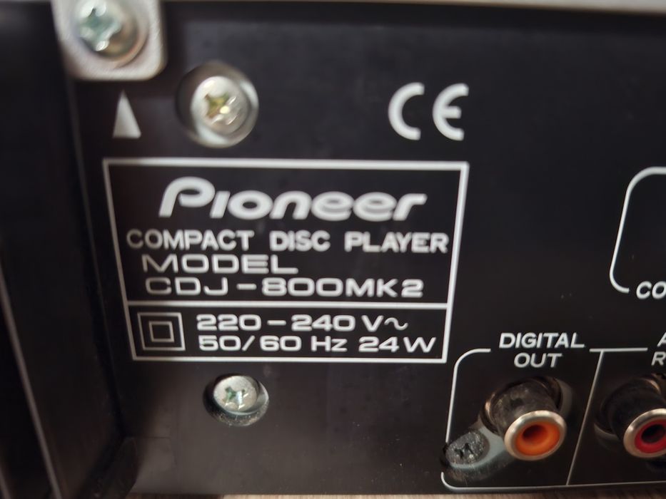 Pioneer CDJ 800 MK2