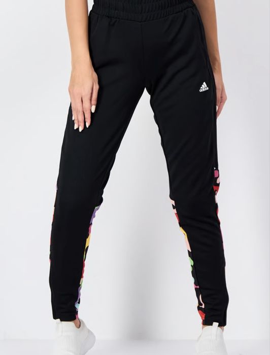 Pantaloni sportswear adidas x rich mnisi limited edition