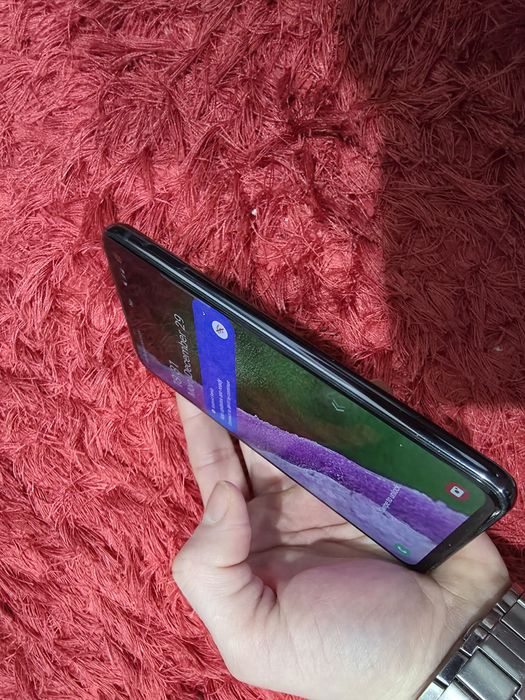 -Samsung S10E, Negru, 128Gb, 6Ram, doar telefonul, stare foarte buna,