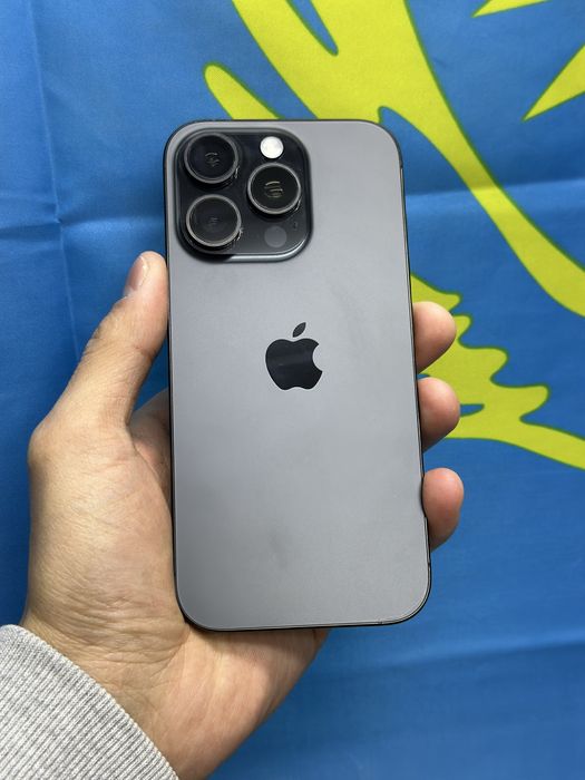 iPhone 16 pro  телефон