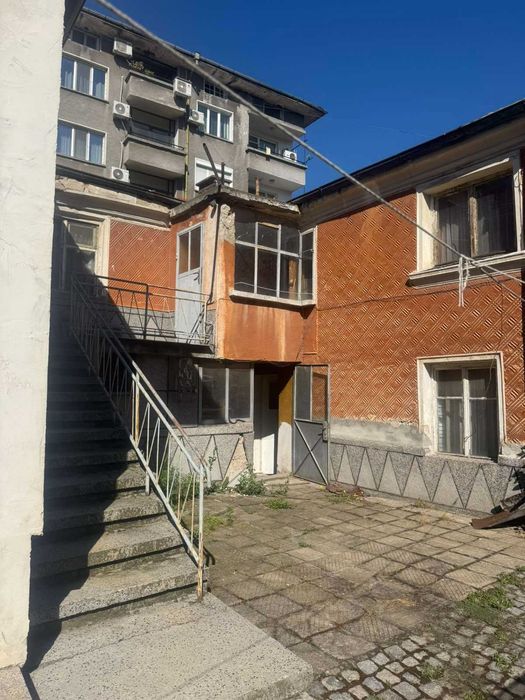 Продава къща в Гр Пловдив