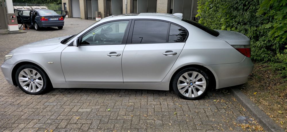 BMW E60 2.0d 2006