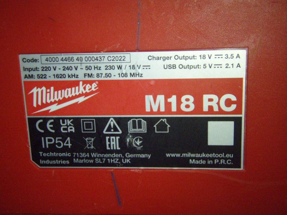 Radio bluetooth incarcare acumulator M18 Milwaukee M18 RC model 2022