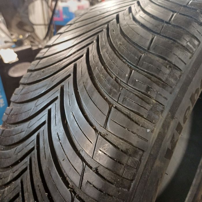 Set 4 anvelope 225/55/r18