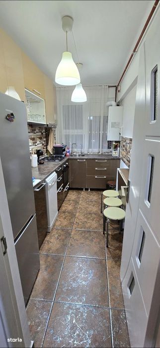 Apartament 2 camere decomandat Zona Parc Gară Bloc Turn Comision 0%