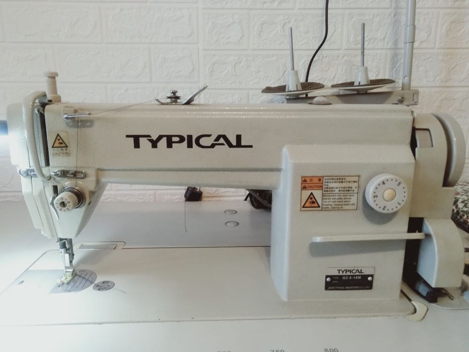 Швейная машинка Typical