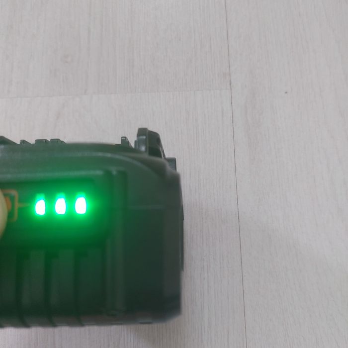 Мощна Li-ion Батерия 18V 5.5Ah за Makita LXT – BL1855B (99Wh) – НОВА