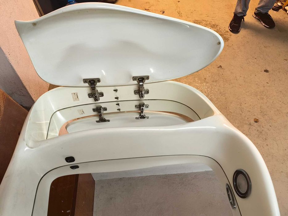 Горен ПВЦ шкаф за баня