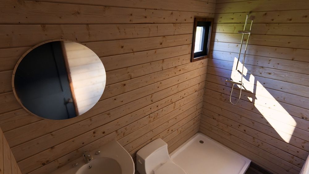 Case  din lemn 4 anotimpuri