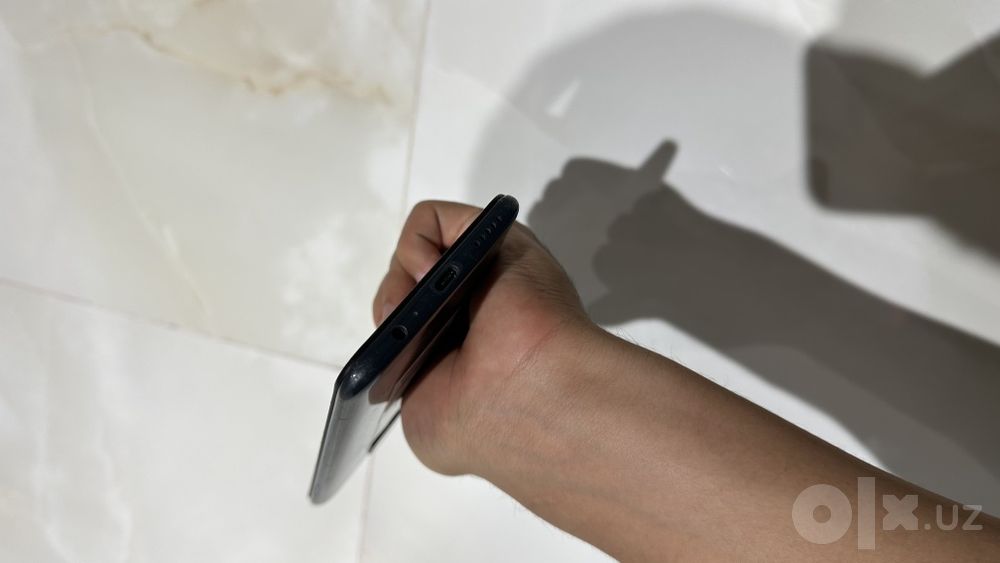 Продам Redmi Note 9