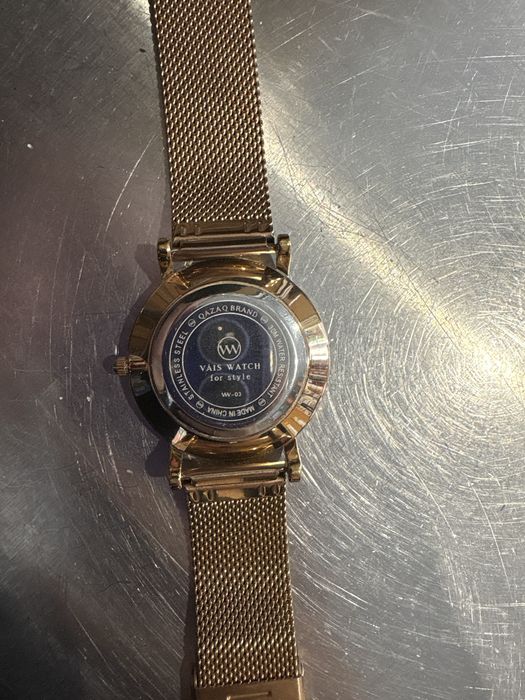 Продам часы!! 10.000