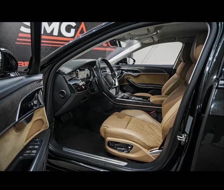 AUDI A8 2022 — imagine 5